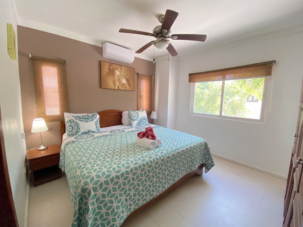 TROPICAL VILLAS playa LOS CORALES