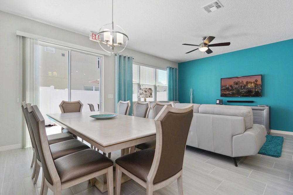 Wonderful 4 Bed Close to Disney w Gameroom 5150 view 3