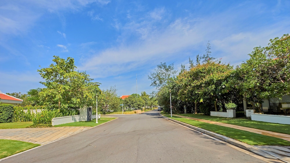 Ocean Villas Beach Resort