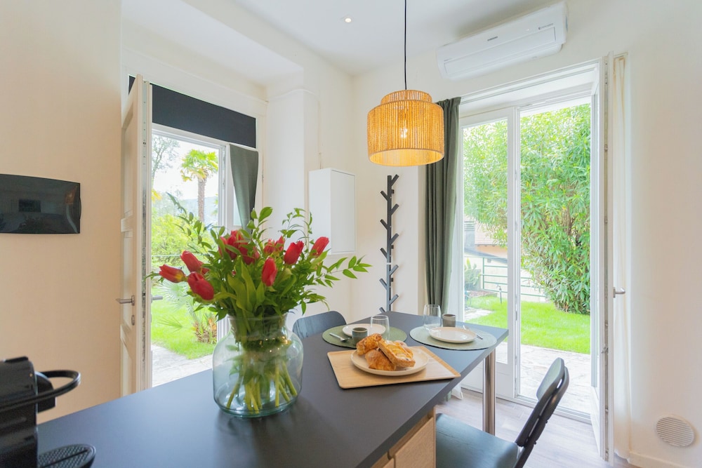 Enchanted Como Lake - Tremezzo Apartments by Rent all Como