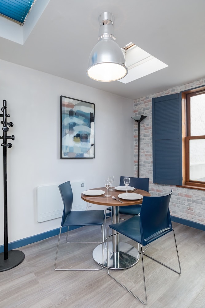 The Loft Brighton view 4
