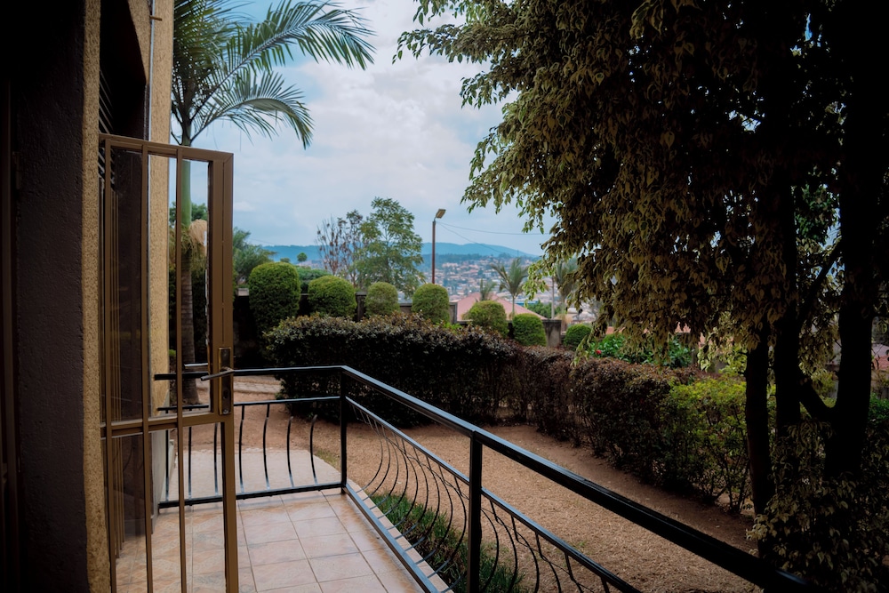 Vista Safaris Apartment