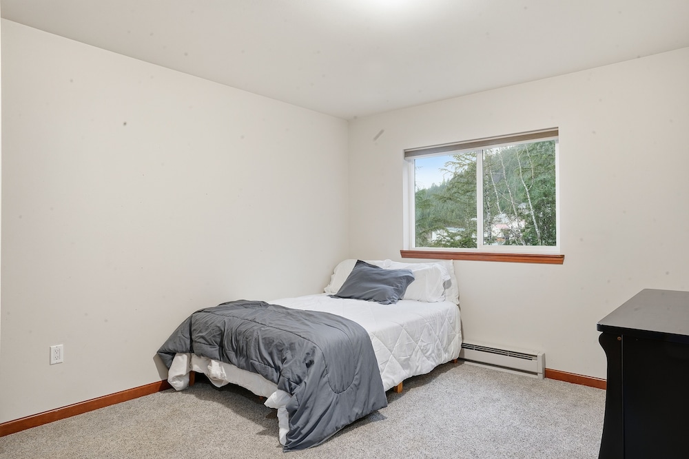 Cozy 3br Alaska Retreat With Private Sauna 3 Bedroom Home