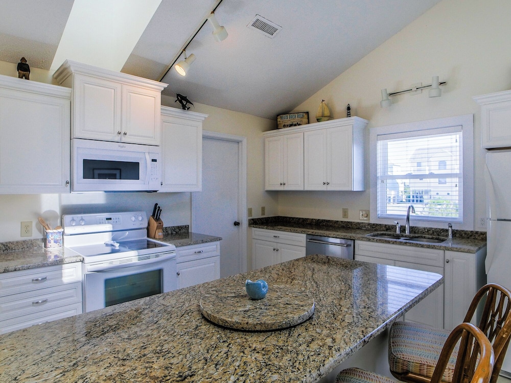 Dock Holliday by Topsail Realty