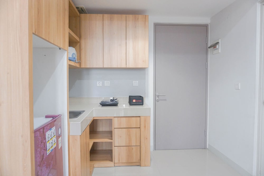 Cozy And Functional 2Br Apartment Vasanta Innopark
