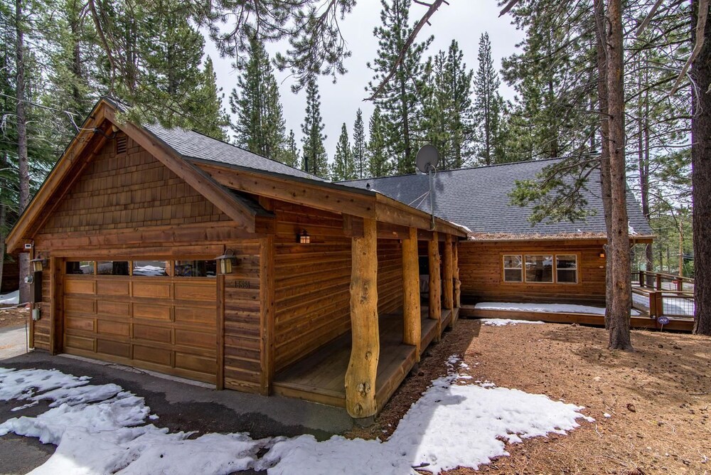 Falcon Point 3 Bedroom Holiday Home By Tahoe Truckee