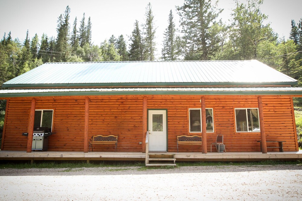Cole Cabins