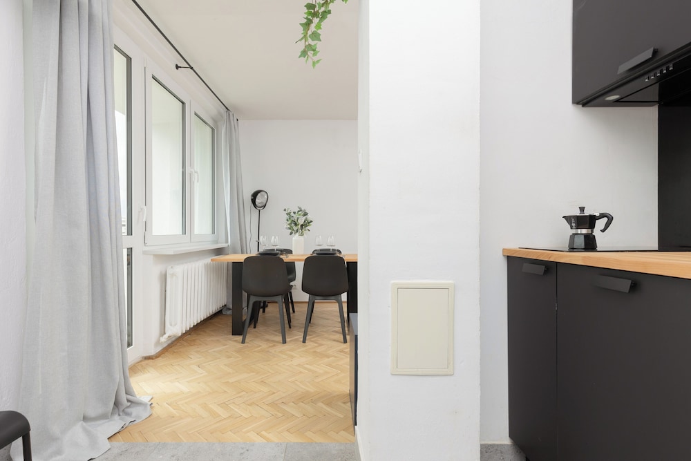 Apartment 1 km to Old Town by Renters view 5