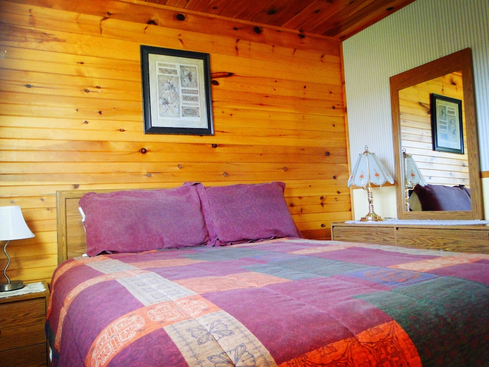 Blue Crest Cottages