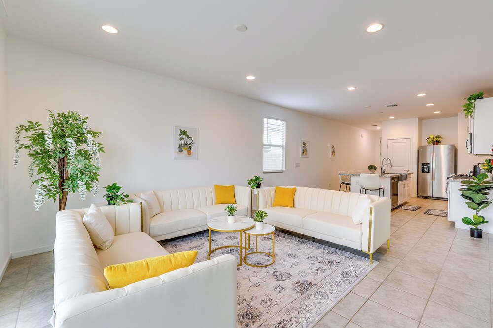 10 Mi to Dtwn Phoenix: Home Near Hiking & Biking!