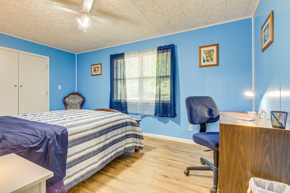 Peaceful Alabama Vacation Rental w/ Large Deck view 3