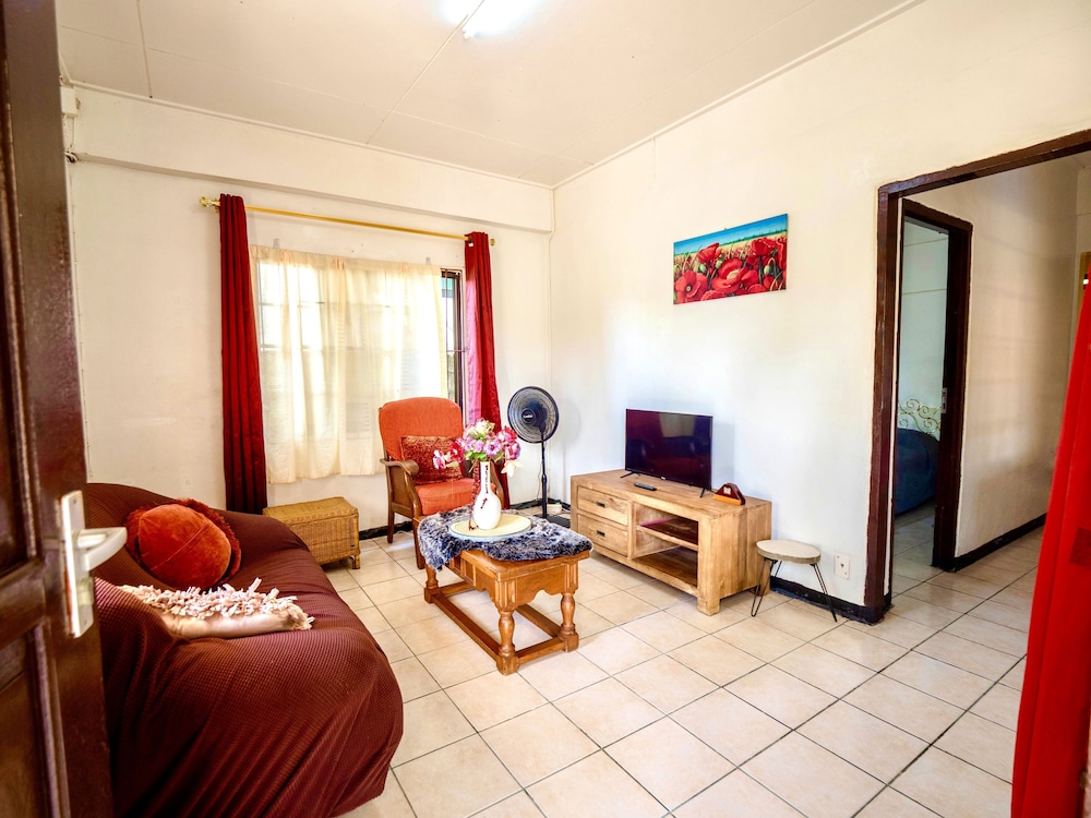 Impeccable 2-bed Apartment in Paramaribo view 5