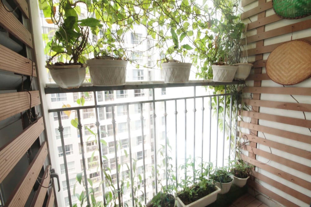 Bom Homestay Vinhomes Times City