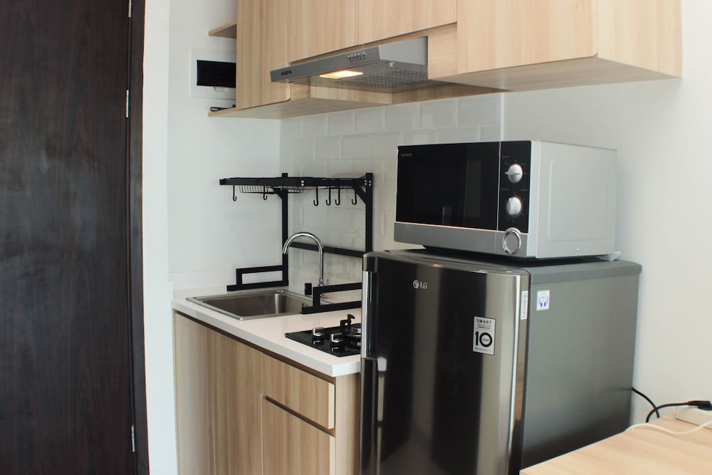 Basic Studio Near Station At Lrt City Bekasi Apartment