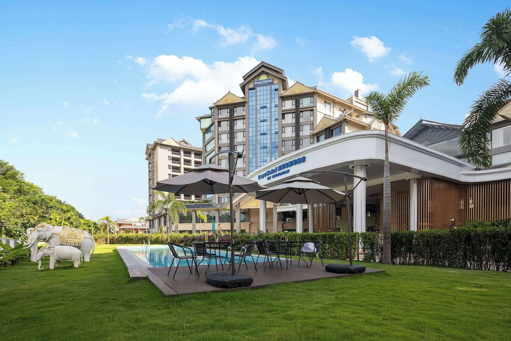 Days Hotel By Wyndham Xishuangbanna Jinghong
