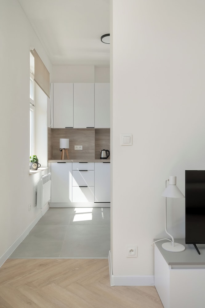 Comfortable Wroclaw Studio by Renters