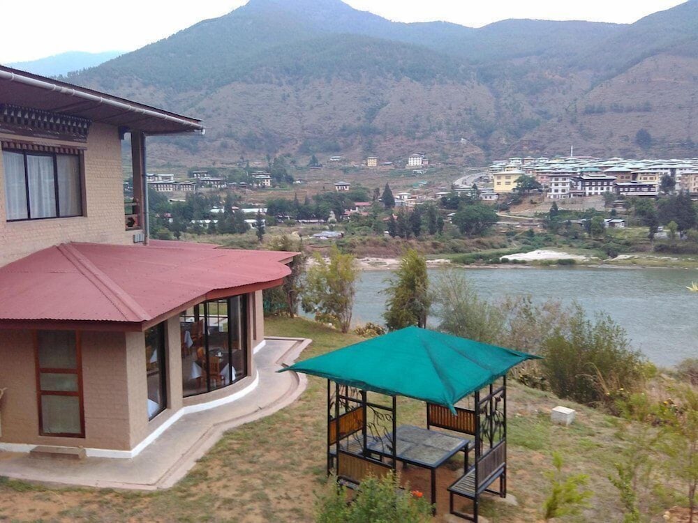 Punatsangchhu Cottages