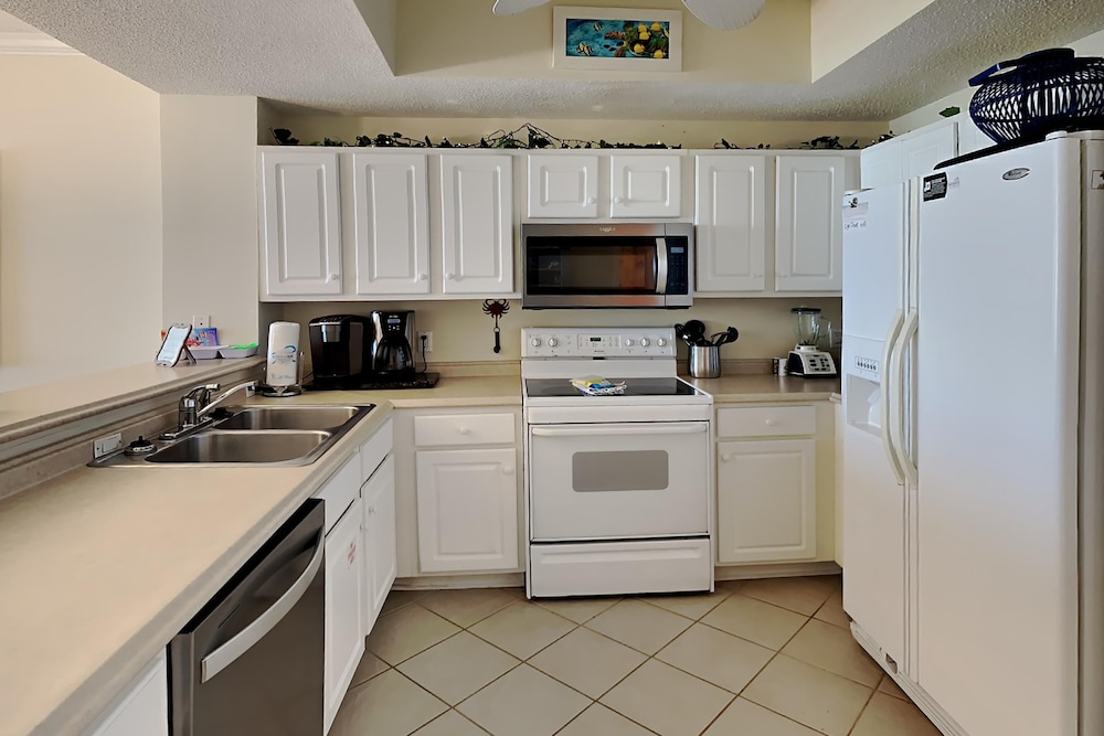 Summerwinds by Southern Vacation Rentals view 3