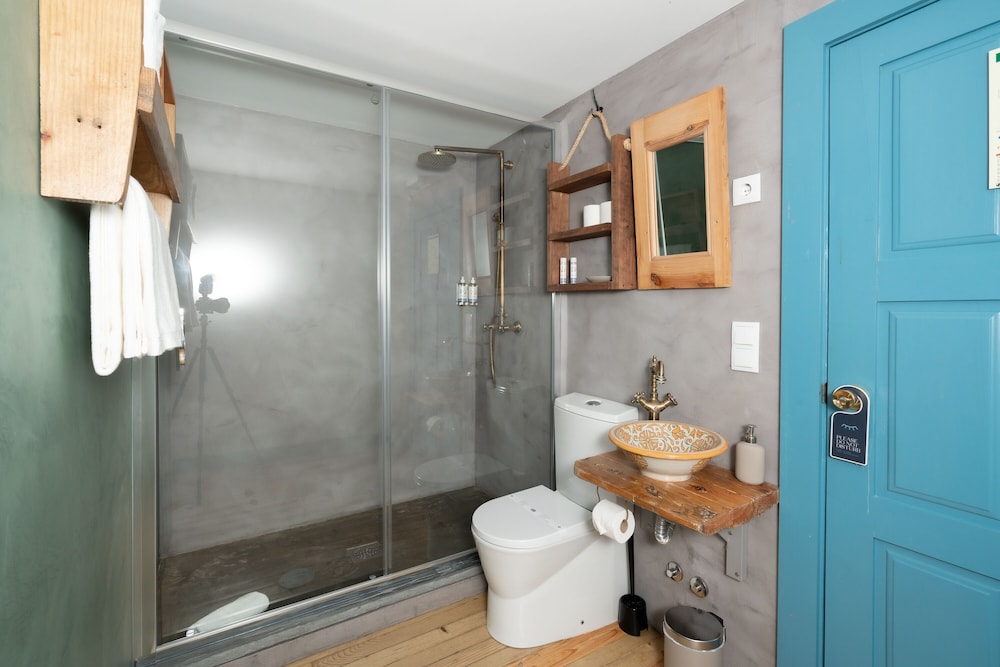 Des Arts- Guesthouse - Hostel