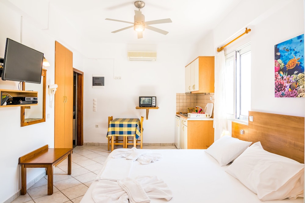 Thalassa Apartments