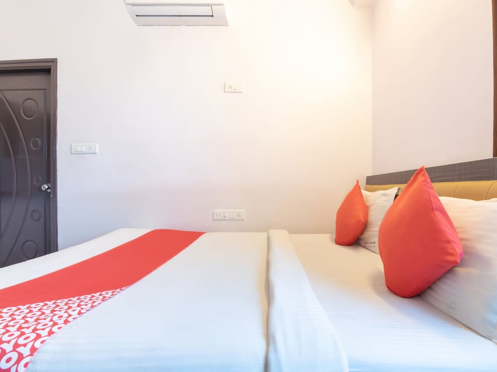 OYO 8385 Udupi Inn