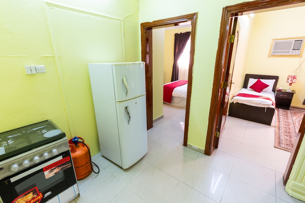 Al Eairy Furnished Apt Al Madinah 3