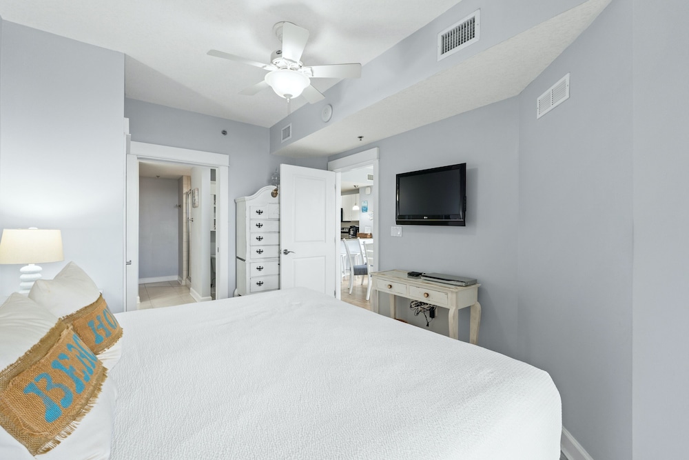 Grand Panama Beach Resort by Panhandle Getaways