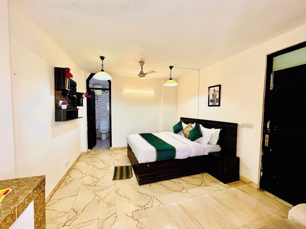 Hotel Hauz Khas Inn