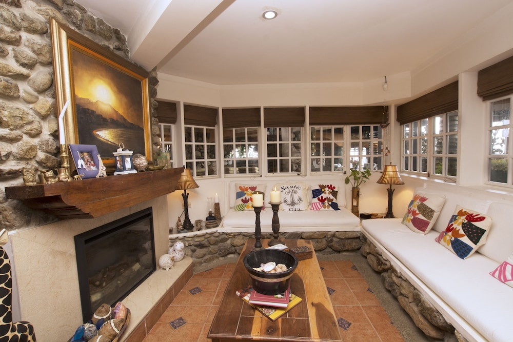 La Casa de Pio Pio view 2