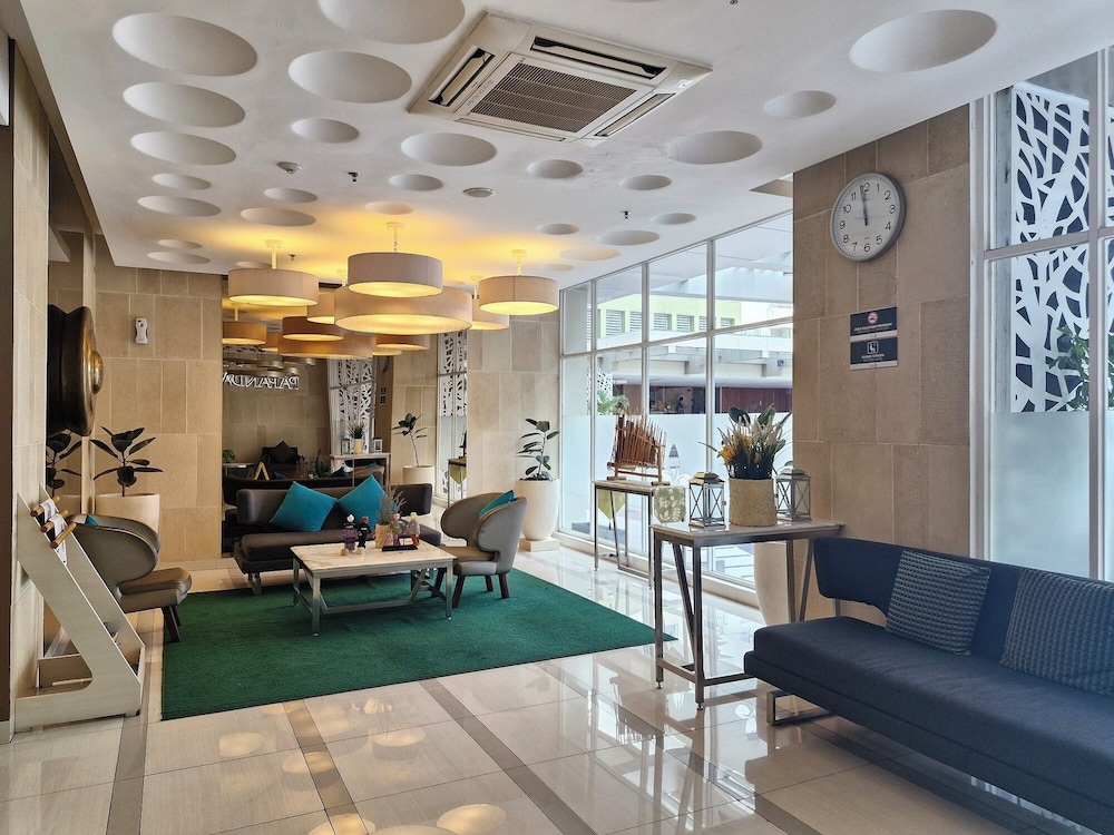 High Livin Apartment Parahyangan view 2