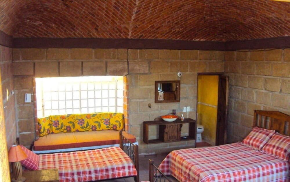 Bungalows Tequisquiapan view 3