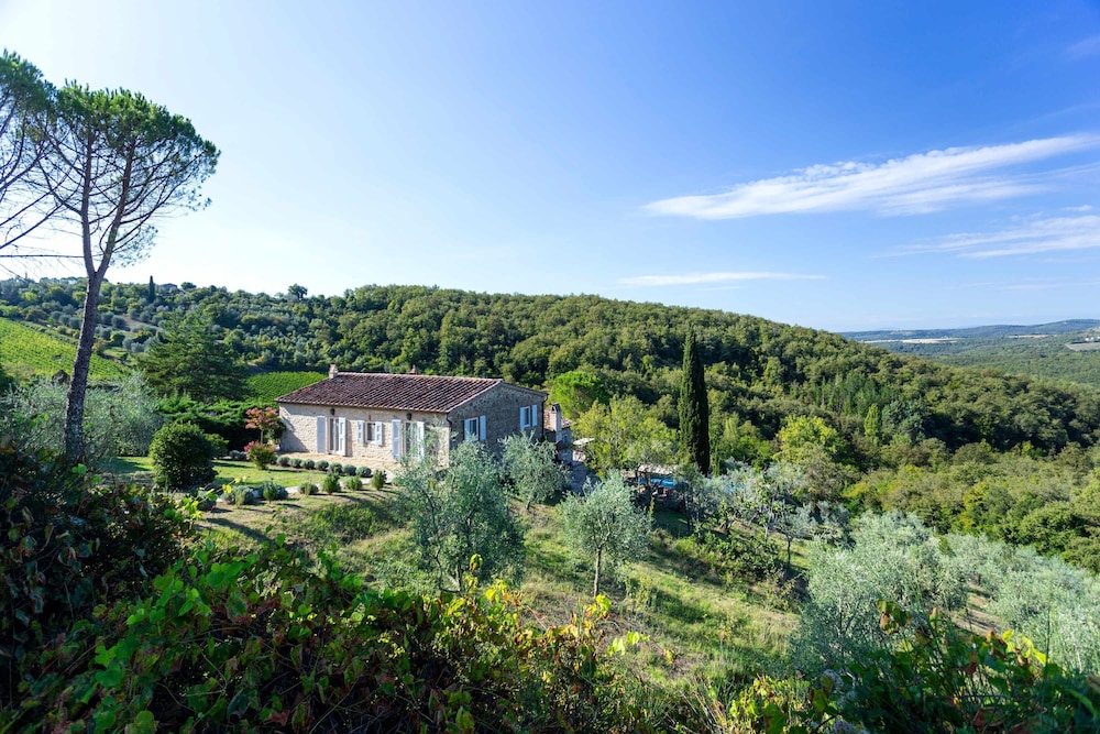Fattoria Valtellina by Boutique Tuscany