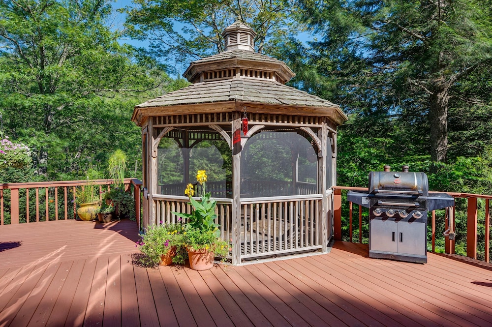 Charming Thornton Escape w/ Sauna + Gazebo! view 5