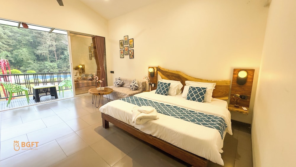 Mountain Woods Farm Stay
