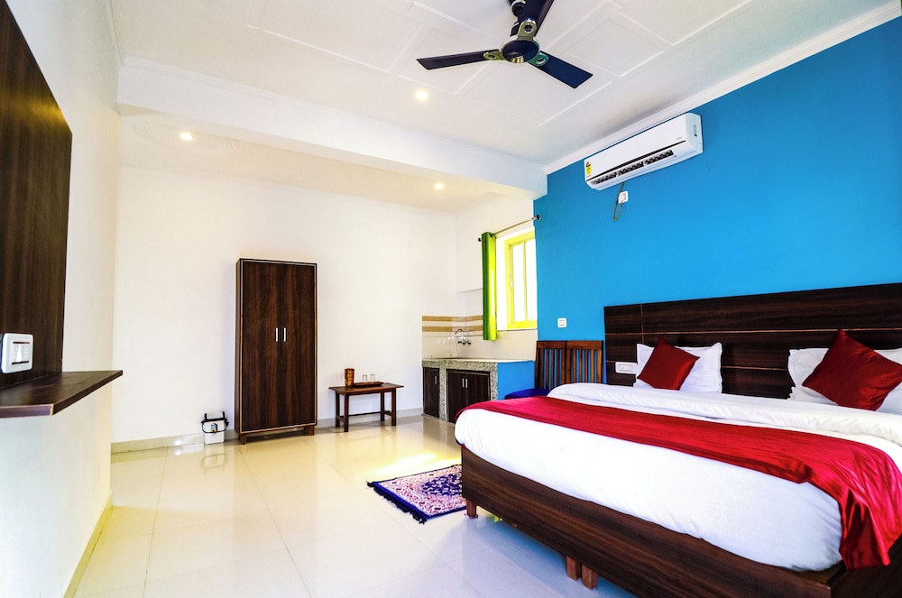 Manzil Hostel