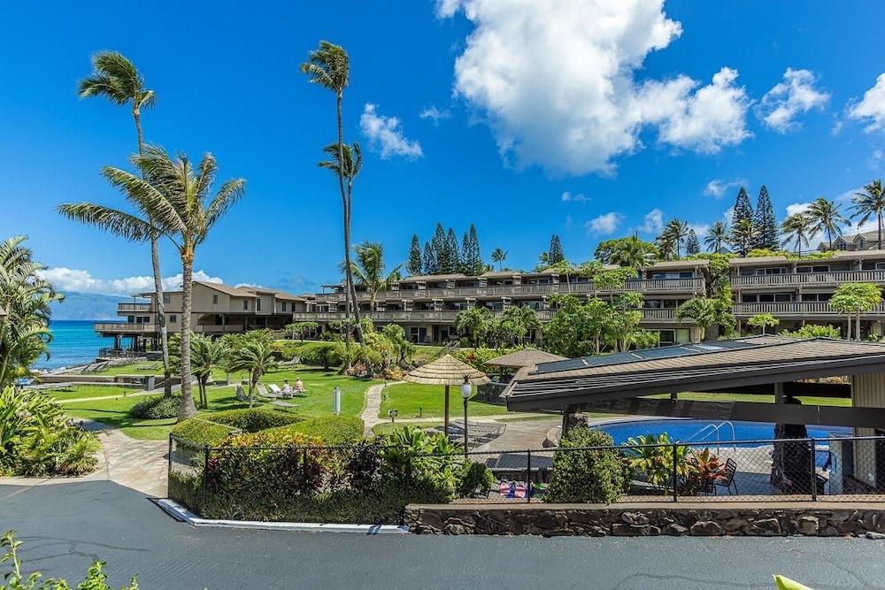 Kahana Sunset E5e 1 Bedroom Condo
