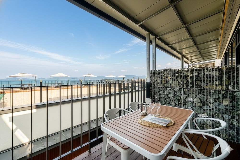 Buan Ocean Village 104 Pool Villa