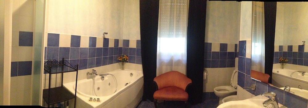 Photo 22