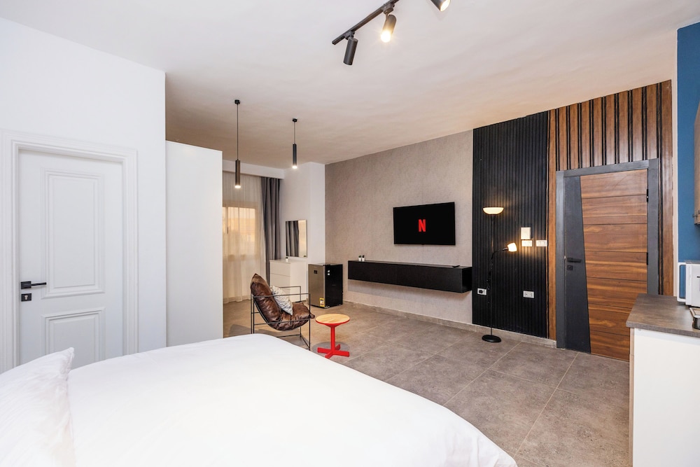 Host Prime Boutique hotel 04