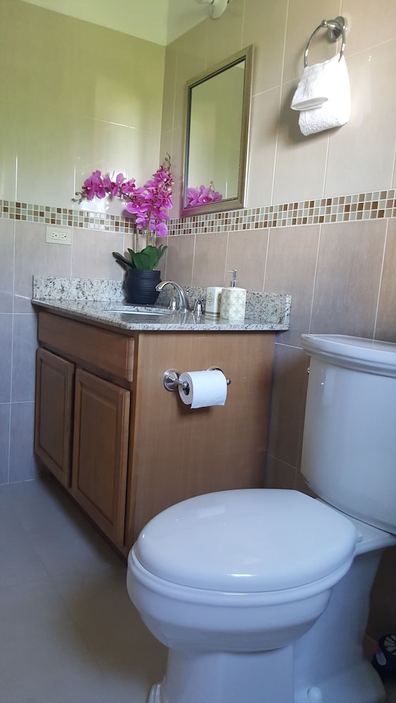 Executive Suites - Palms of Ottawa