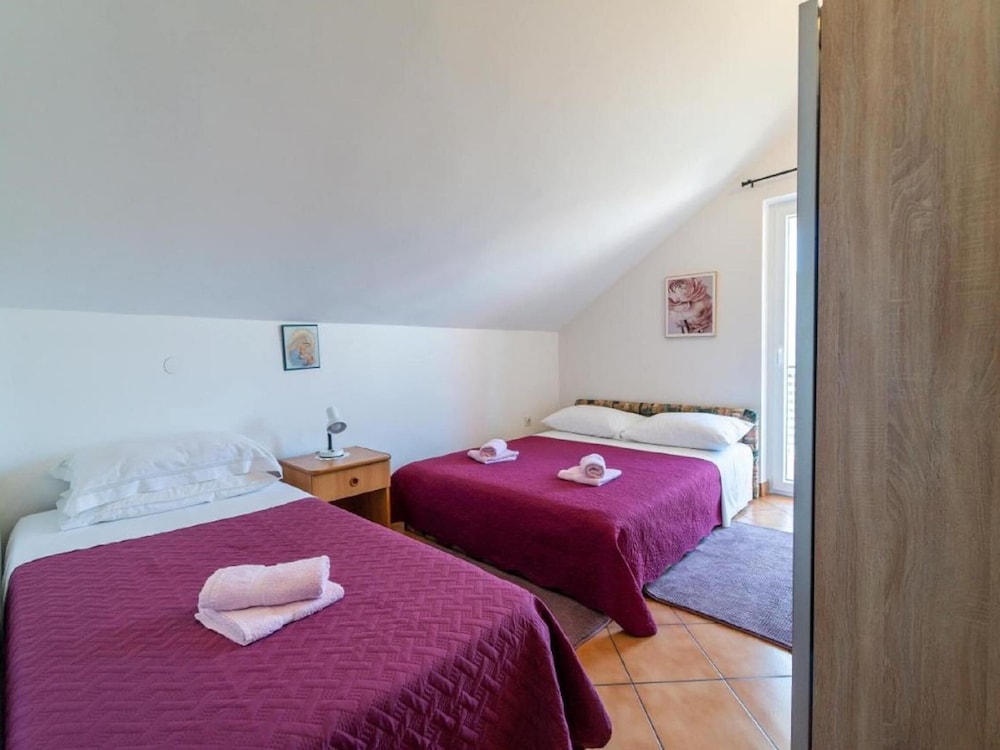 Comfortable Apartment With Balcony in a Quiet Area, Near the Beach view 4