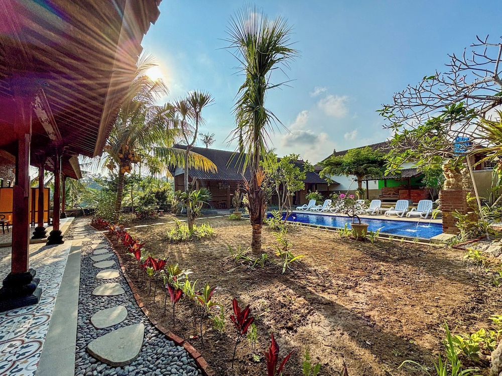 Buana Sari Villas by AGATA