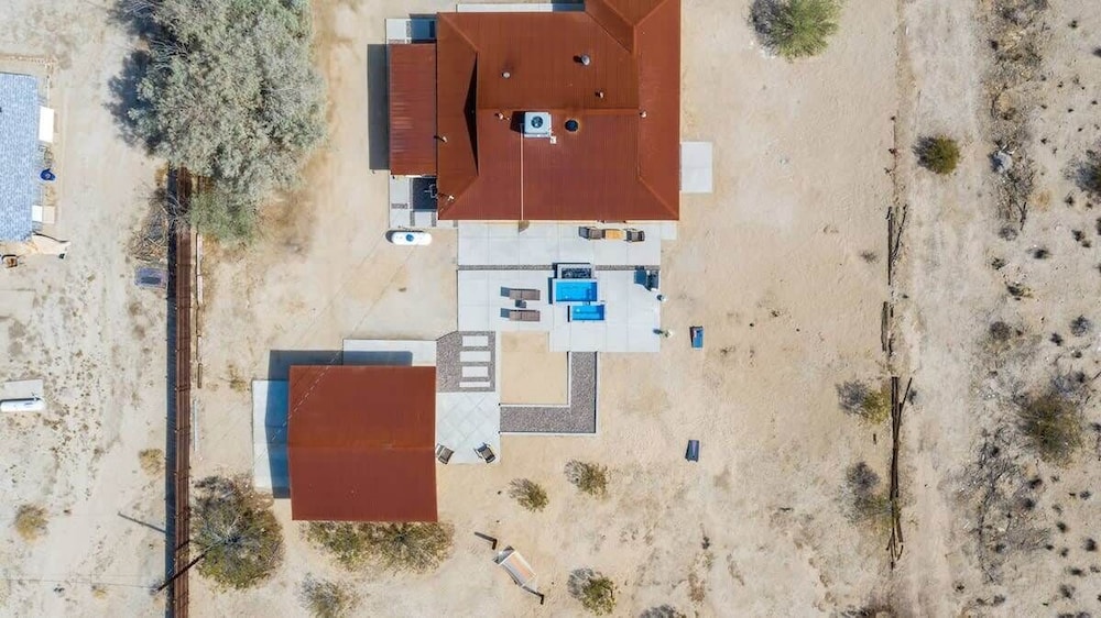 @ Marbella Lane - Moon Designer Home Close to Jtnp