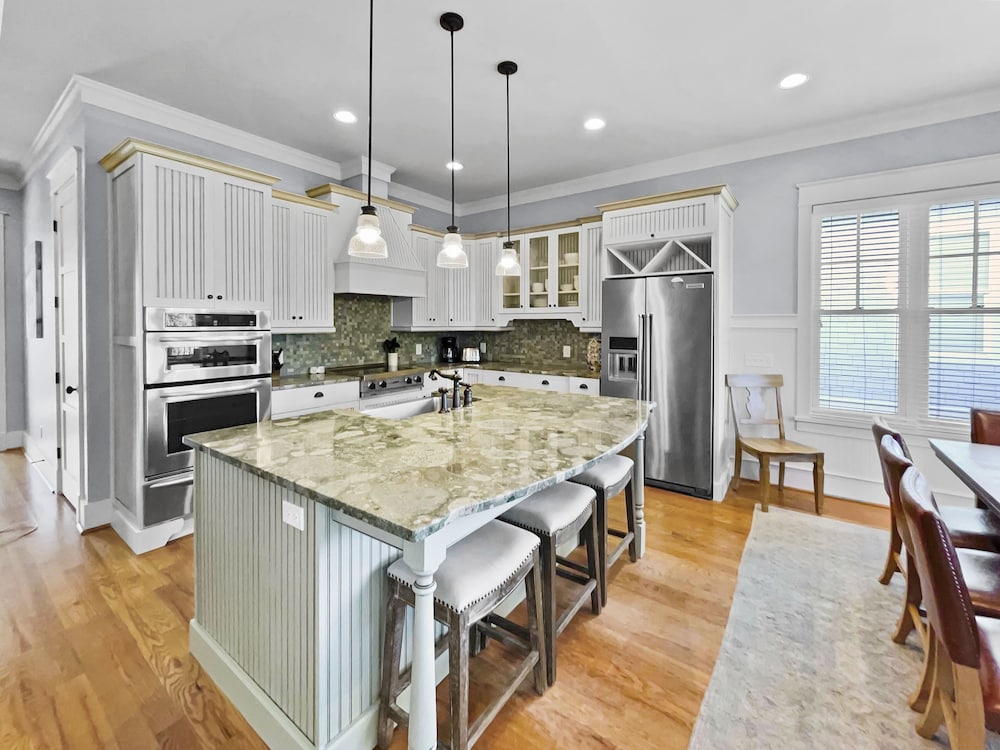Pompano Palace - 4 Br home by RedAwning view 5