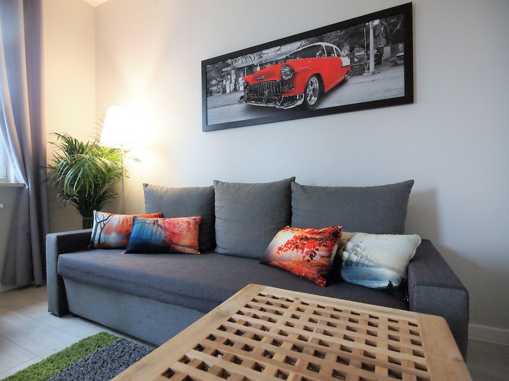 Airport Residence Green