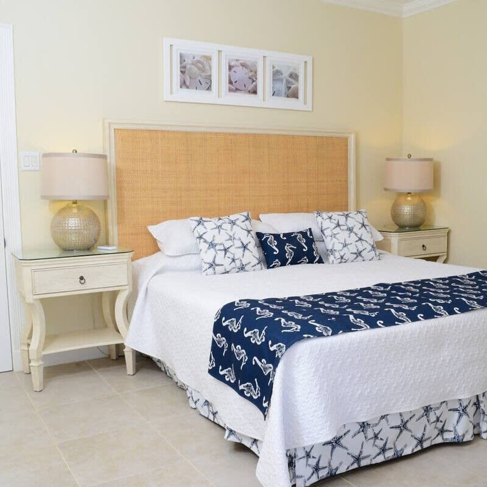 Villa Vuemont - Peaceful 3 Bedroom Villa With Pool