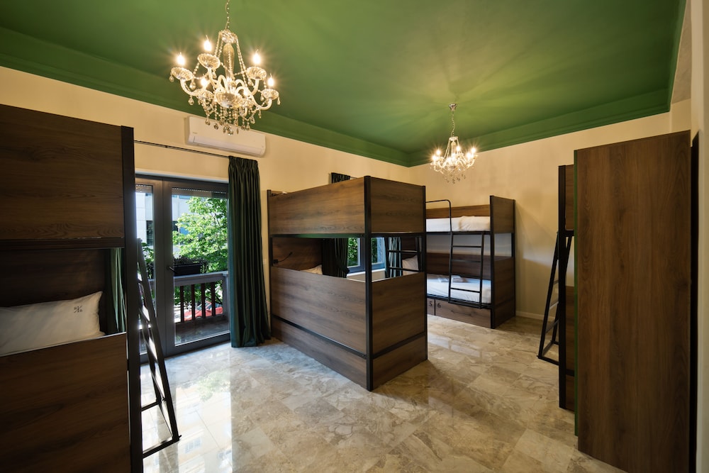 2115 Boutique Hostel