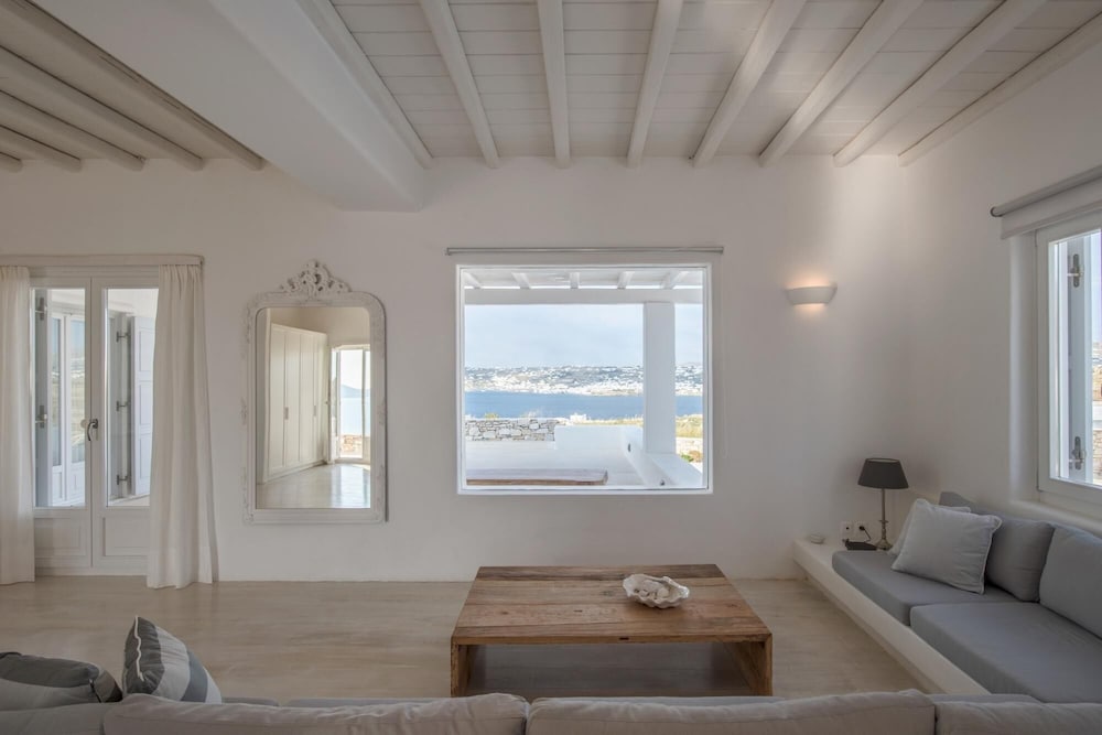 Villa Conza Mykonos view 2