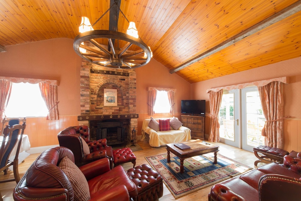 Herston Log Cabins and Holiday Lodges