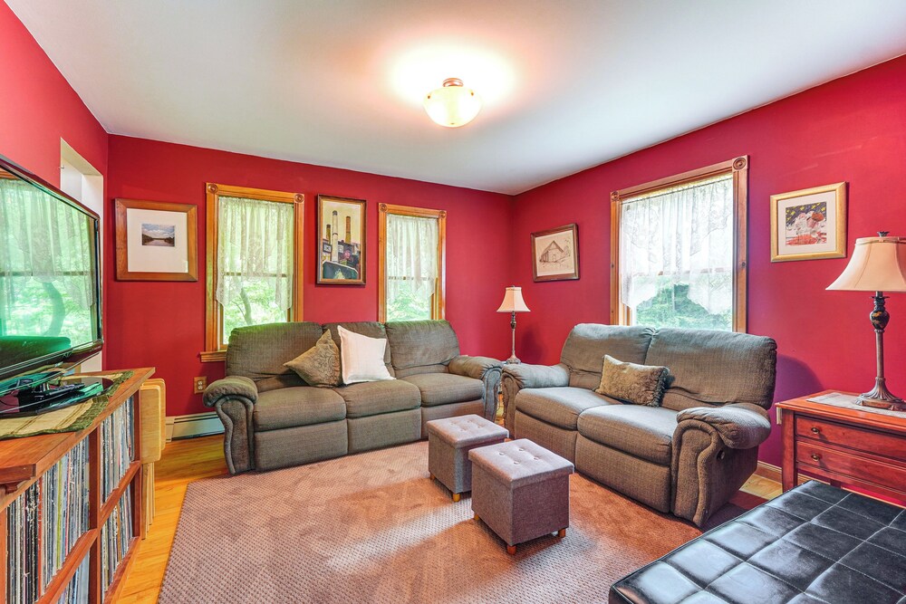 Peaceful Countryside Retreat w/ Yard in Frenchtown